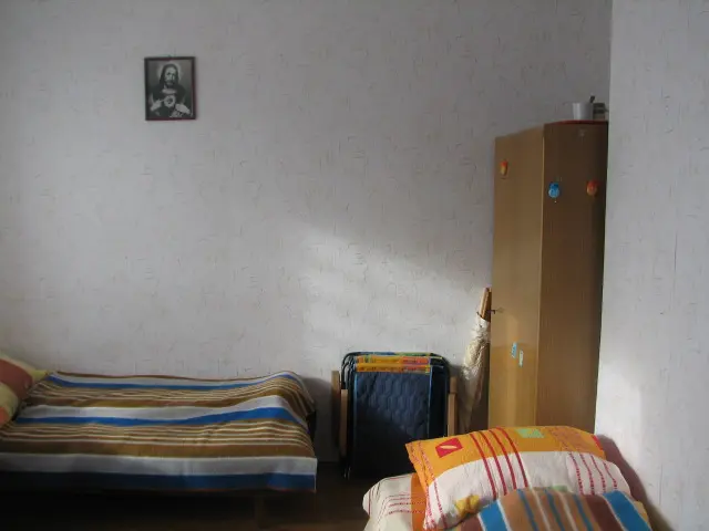 Pokój nr 4 – Pokój trzyosobowy w Domu Gościnnym BARTEK w Rewalu